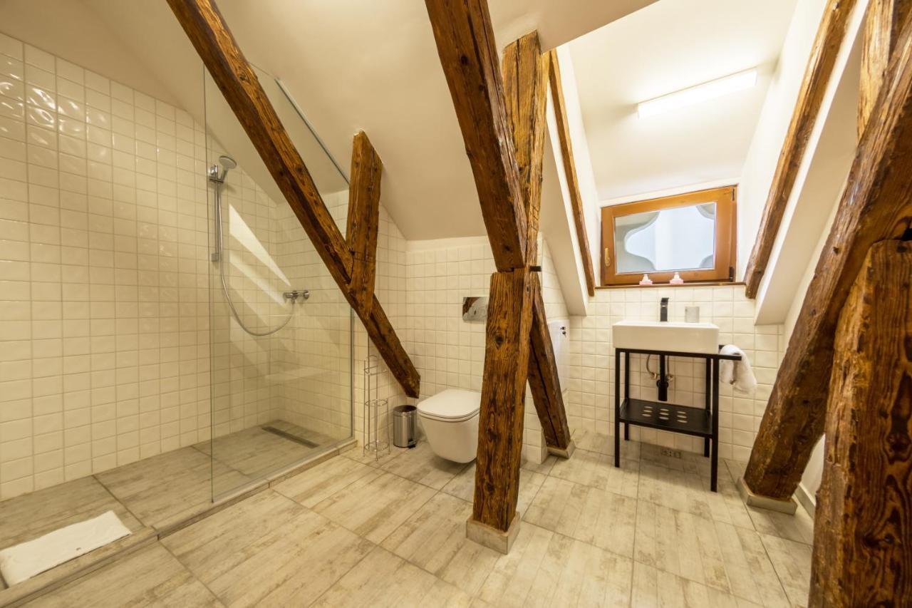 Rossmarkt Haus Guest house Brasov