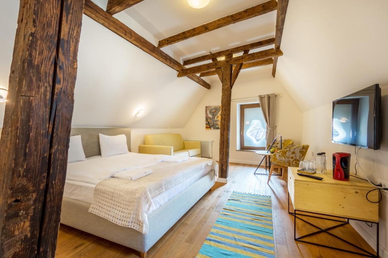 Guest house Rossmarkt Haus 3*